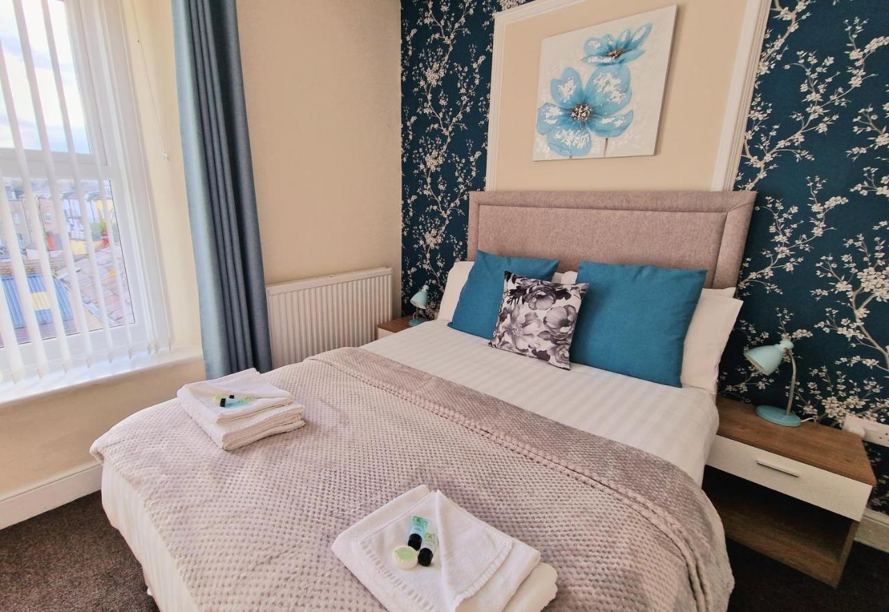 Breeze B&B Llandudno Exterior photo